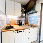 Apartment Geographer's *
